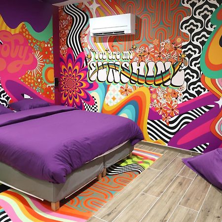 Capsule Groovy-Jacuzzi-Sauna-Billard-Netflix- Nintendo Switch & Jeux Монс Экстерьер фото